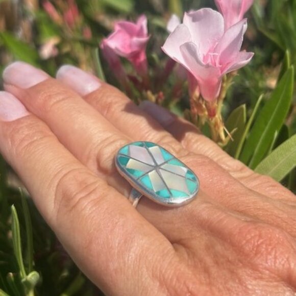 ZUNI D.F. ROMANCITO Turquoise MOP Silver Inlay RING - Picture 3 of 9